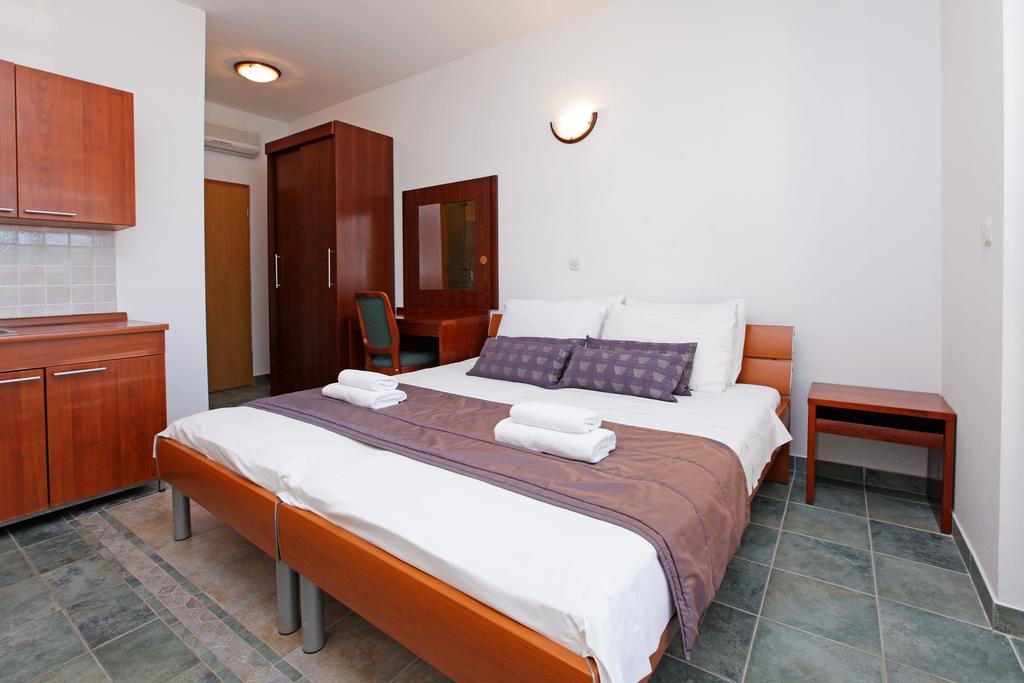 Apartments Vala Vela Luka Quarto foto